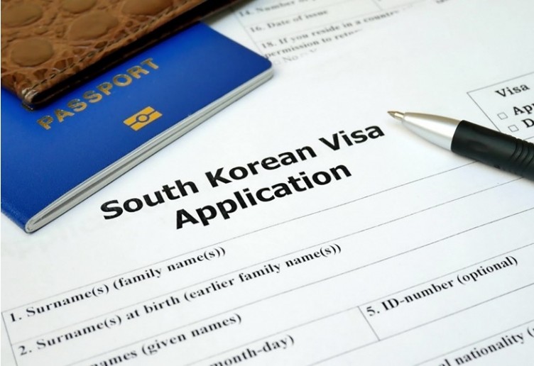 Miễn chi phí thẩm tra khi đăng ký visa Hàn Quốc